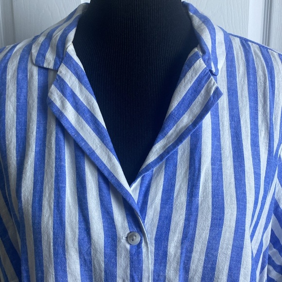 Ava Viv Blue White Vertical Striped Shirt V-Neck  Short Sleeve Tie Waist NWOT - Picture 2 of 8